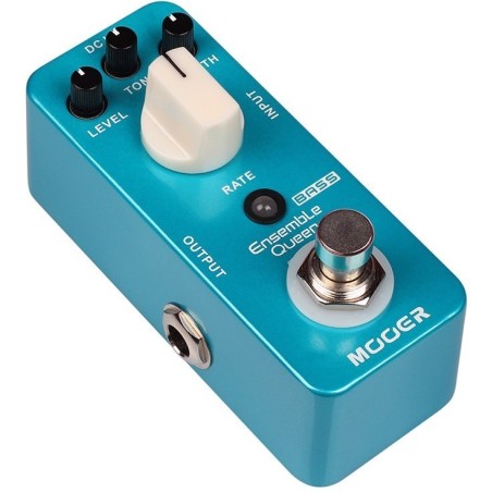MOOER ENSEMBLE QUEEN, chorus di qualità progettato per il basso el. - vai con la sigla