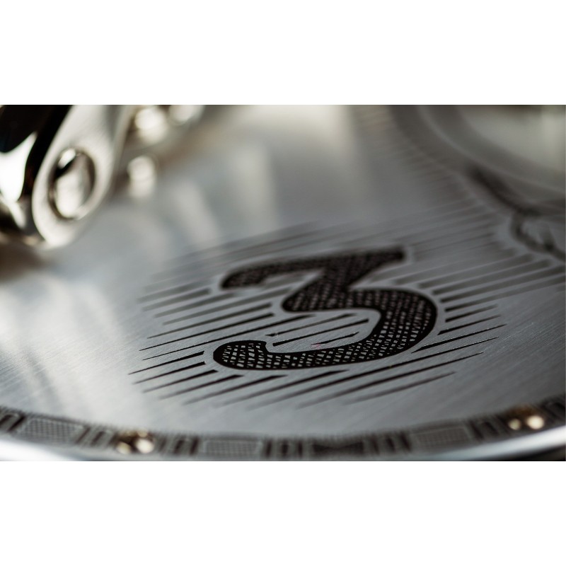 DUESNBERG Alliance Johnny Depp Signature - vai con la sigla