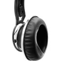 AKG K872