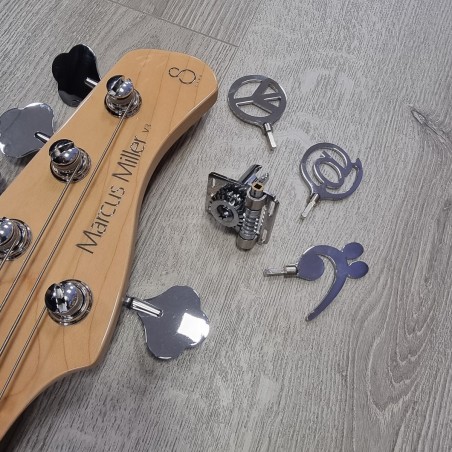 The interchangeable, meccanica customizzata universale per basso elettrico - vai con la sigla