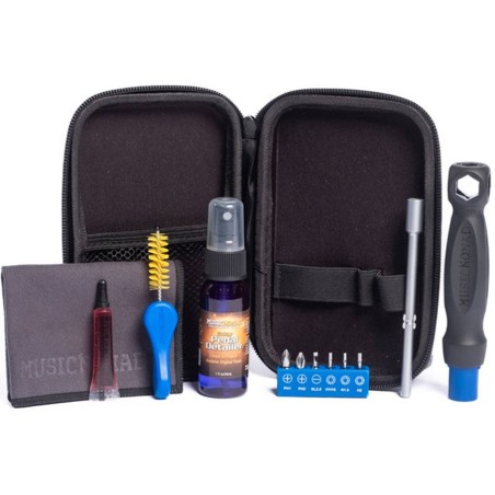 MUSIC NOMAD Pedal Care Kit 12pcs per chitarra e basso - vai con la sigla