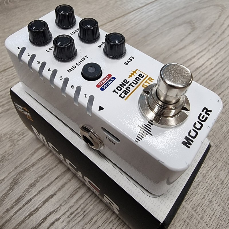 MOOER TONE CAPTURE, Eq/campionatore per chitarra - usato- - vai con la sigla